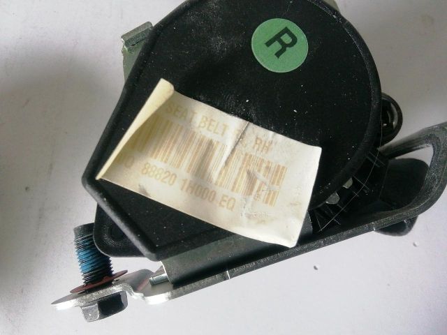 bontott KIA CEED Jobb első Biztonsági Öv