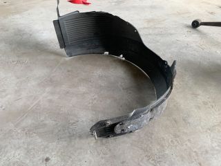 bontott KIA CEED Jobb első Dobbetét (Kerékjárati, Műanyag)