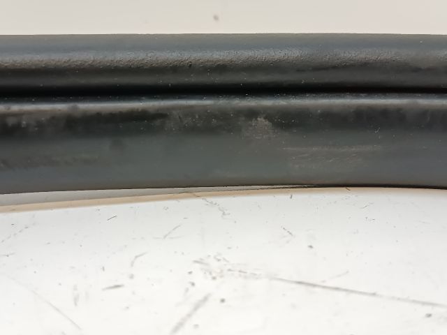 bontott KIA CEED Jobb első Gumikéder