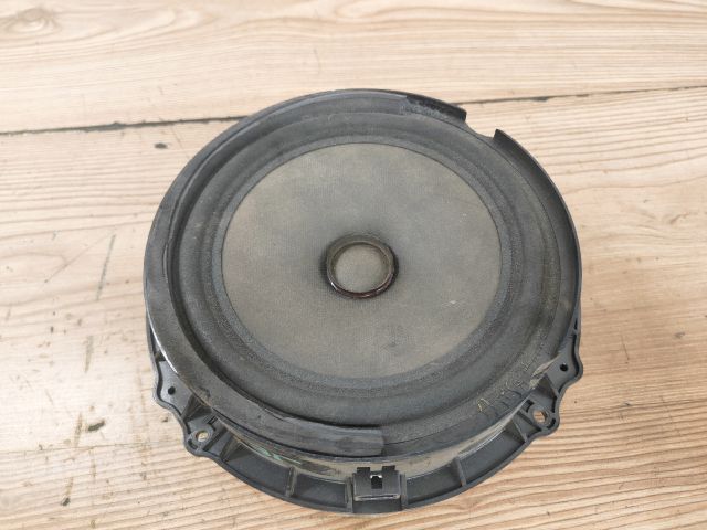 bontott KIA CEED Jobb első Hangszóró