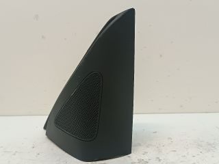 bontott KIA CEED Jobb első Kis Hangszóró Burkolat