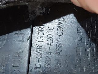 bontott KIA CEED Jobb első Küszöb Díszléc