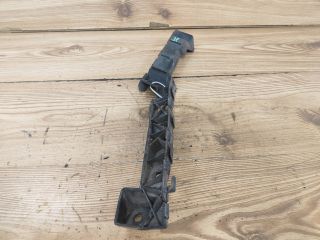 bontott KIA CEED Jobb első Oldal Lökhárító Tartó (Műanyag)