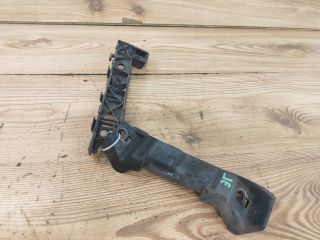 bontott KIA CEED Jobb első Oldal Lökhárító Tartó (Műanyag)