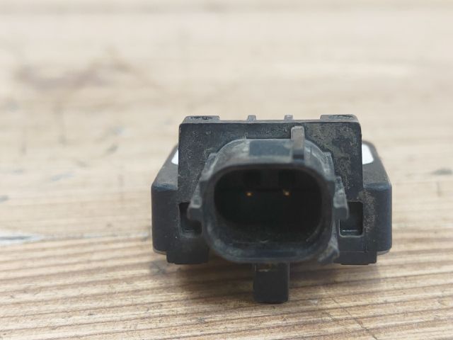 bontott KIA CEED Jobb első Oldal Ütközés Érzékelő