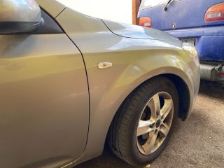 bontott KIA CEED Jobb első Sárvédő