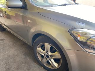 bontott KIA CEED Jobb első Sárvédő