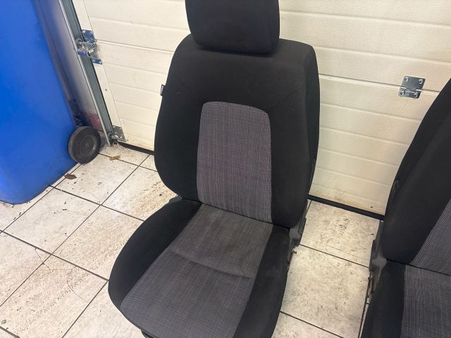 bontott KIA CEED Jobb első Ülés