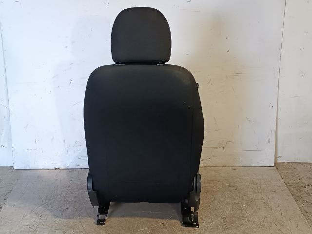 bontott KIA CEED Jobb első Ülés