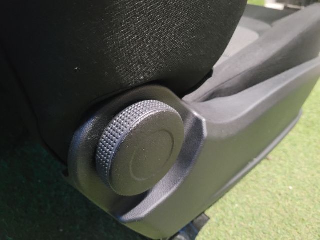 bontott KIA CEED Jobb első Ülés