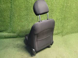 bontott KIA CEED Jobb első Ülés