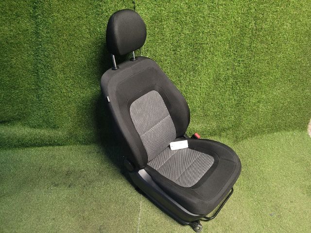 bontott KIA CEED Jobb első Ülés