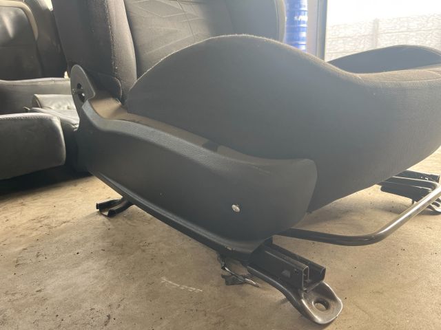 bontott KIA CEED Jobb első Ülés