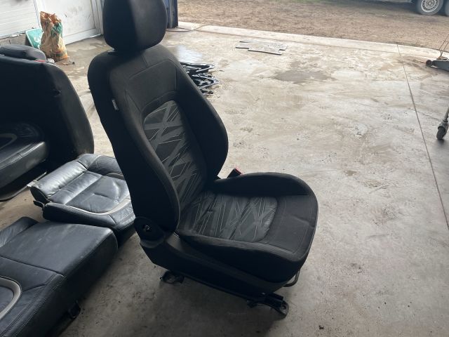 bontott KIA CEED Jobb első Ülés