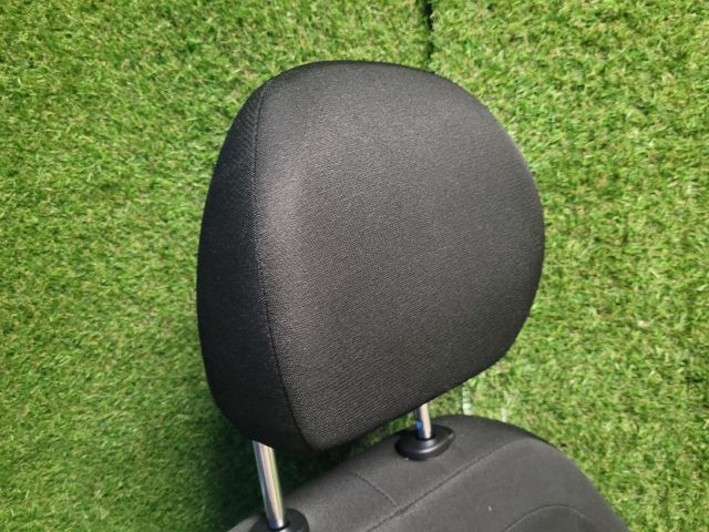 bontott KIA CEED Jobb első Ülés