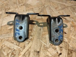 bontott KIA CEED Jobb első Zsanér