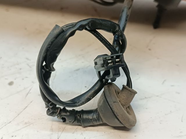 bontott KIA CEED Jobb Felső Hátsó Lámpa