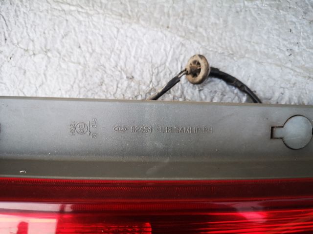bontott KIA CEED Jobb Felső Hátsó Lámpa