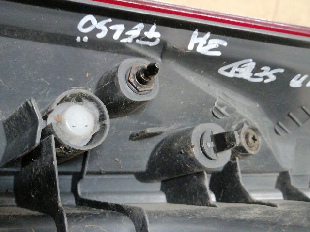 bontott KIA CEED Jobb Felső Hátsó Lámpa