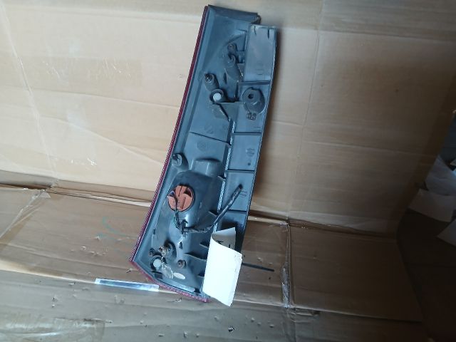 bontott KIA CEED Jobb Felső Hátsó Lámpa