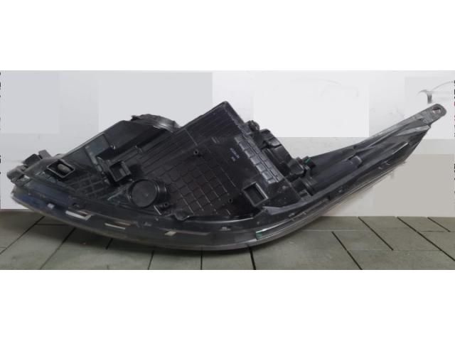 bontott KIA CEED Jobb Fényszóró