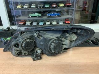 bontott KIA CEED Jobb Fényszóró