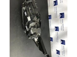 bontott KIA CEED Jobb Fényszóró