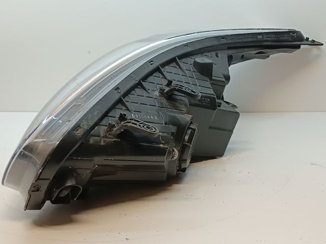 bontott KIA CEED Jobb Fényszóró