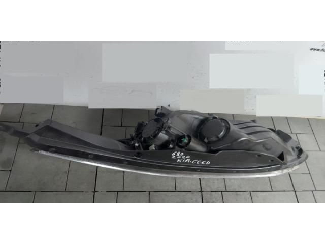 bontott KIA CEED Jobb Fényszóró