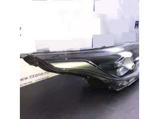 bontott KIA CEED Jobb Fényszóró