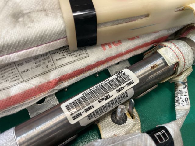 bontott KIA CEED Jobb Függönylégzsák és Oldallégzsák