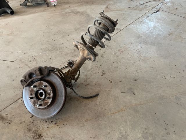 bontott KIA CEED Jobb Gólyaláb Csonkállvánnyal