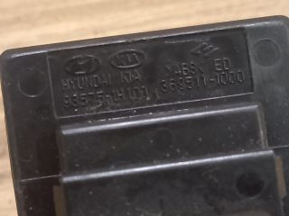 bontott KIA CEED Jobb hátsó Ablakemelő Kapcsoló