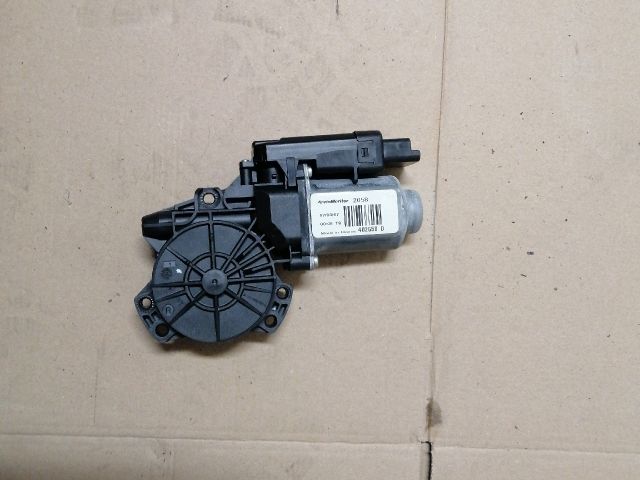 bontott KIA CEED Jobb hátsó Ablakemelő Motor