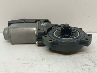 bontott KIA CEED Jobb hátsó Ablakemelő Motor