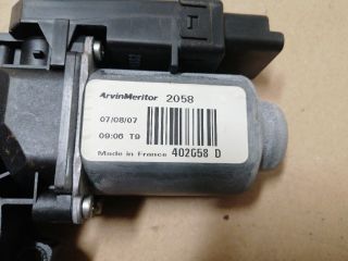 bontott KIA CEED Jobb hátsó Ablakemelő Motor