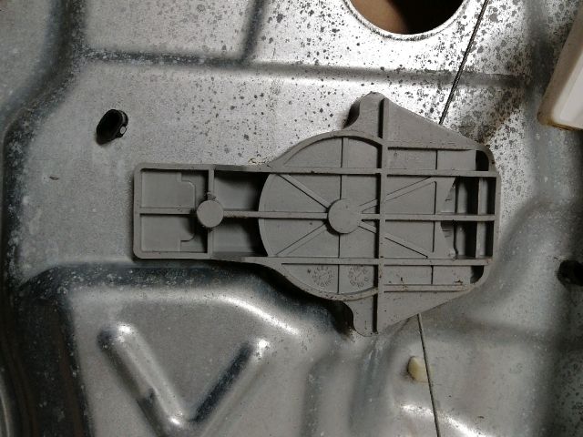 bontott KIA CEED Jobb hátsó Ablakemelő Szerkezet (Elektromos)