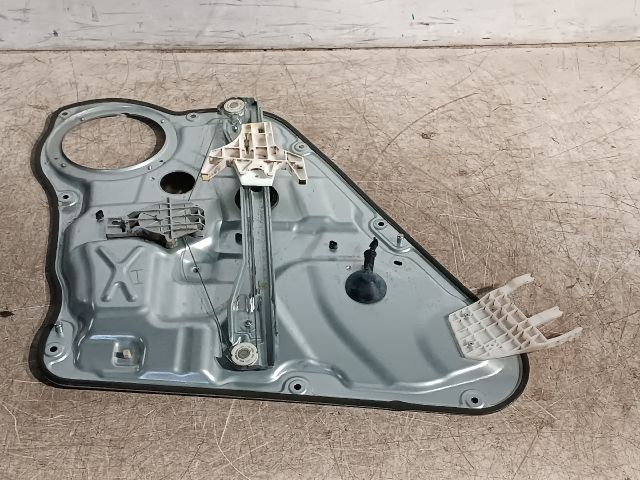 bontott KIA CEED Jobb hátsó Ablakemelő Szerkezet (Elektromos)