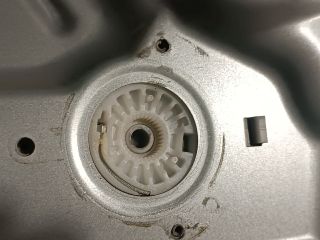 bontott KIA CEED Jobb hátsó Ablakemelő Szerkezet (Elektromos)