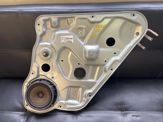 bontott KIA CEED Jobb hátsó Ablakemelő Szerkezet (Mechanikus)