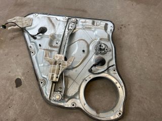 bontott KIA CEED Jobb hátsó Ablakemelő Szerkezet (Mechanikus)
