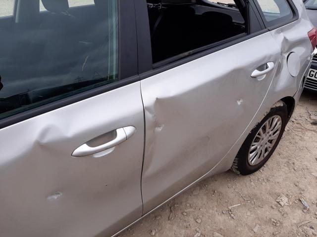 bontott KIA CEED Jobb hátsó Ajtó Kárpit