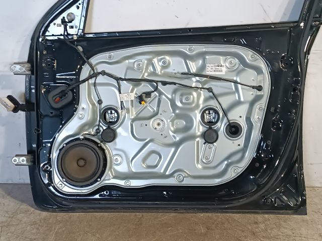 bontott KIA CEED Jobb hátsó Ajtó (Részeivel)