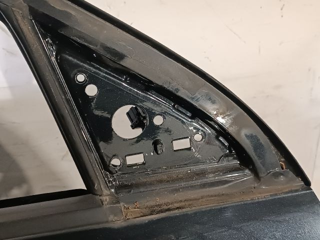 bontott KIA CEED Jobb hátsó Ajtó (Részeivel)