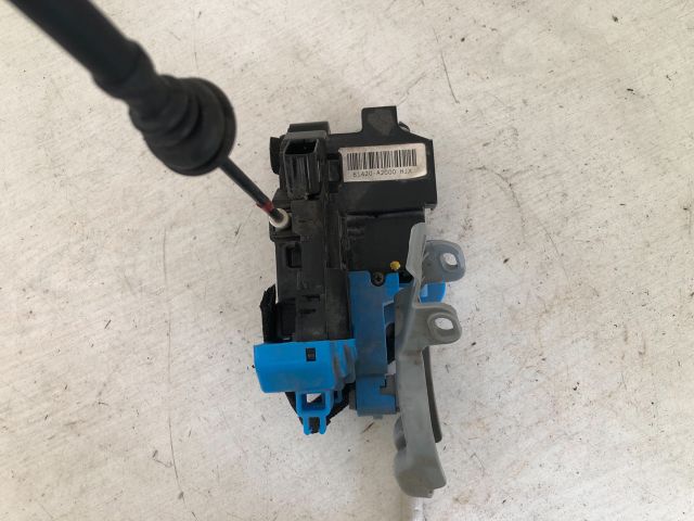 bontott KIA CEED Jobb hátsó Ajtózár