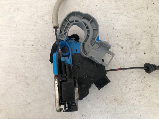 bontott KIA CEED Jobb hátsó Ajtózár