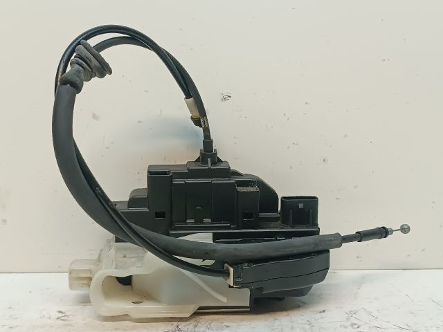 bontott KIA CEED Jobb hátsó Ajtózár