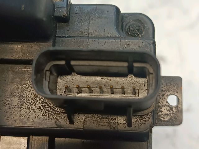 bontott KIA CEED Jobb hátsó Ajtózár