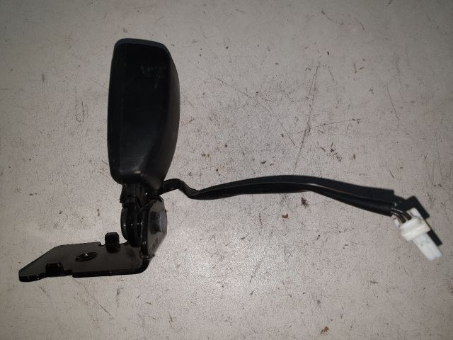 bontott KIA CEED Jobb hátsó Biztonsági Öv Csat