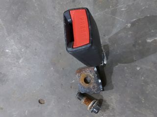 bontott KIA CEED Jobb hátsó Biztonsági Öv Csat